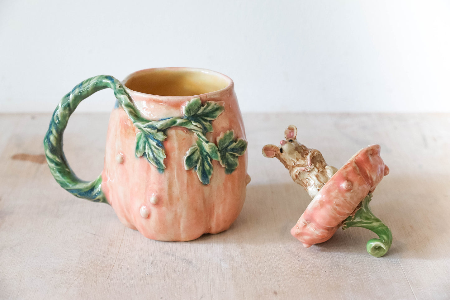 Peekaboo Mouse Pumpkin Stoneware Mug
