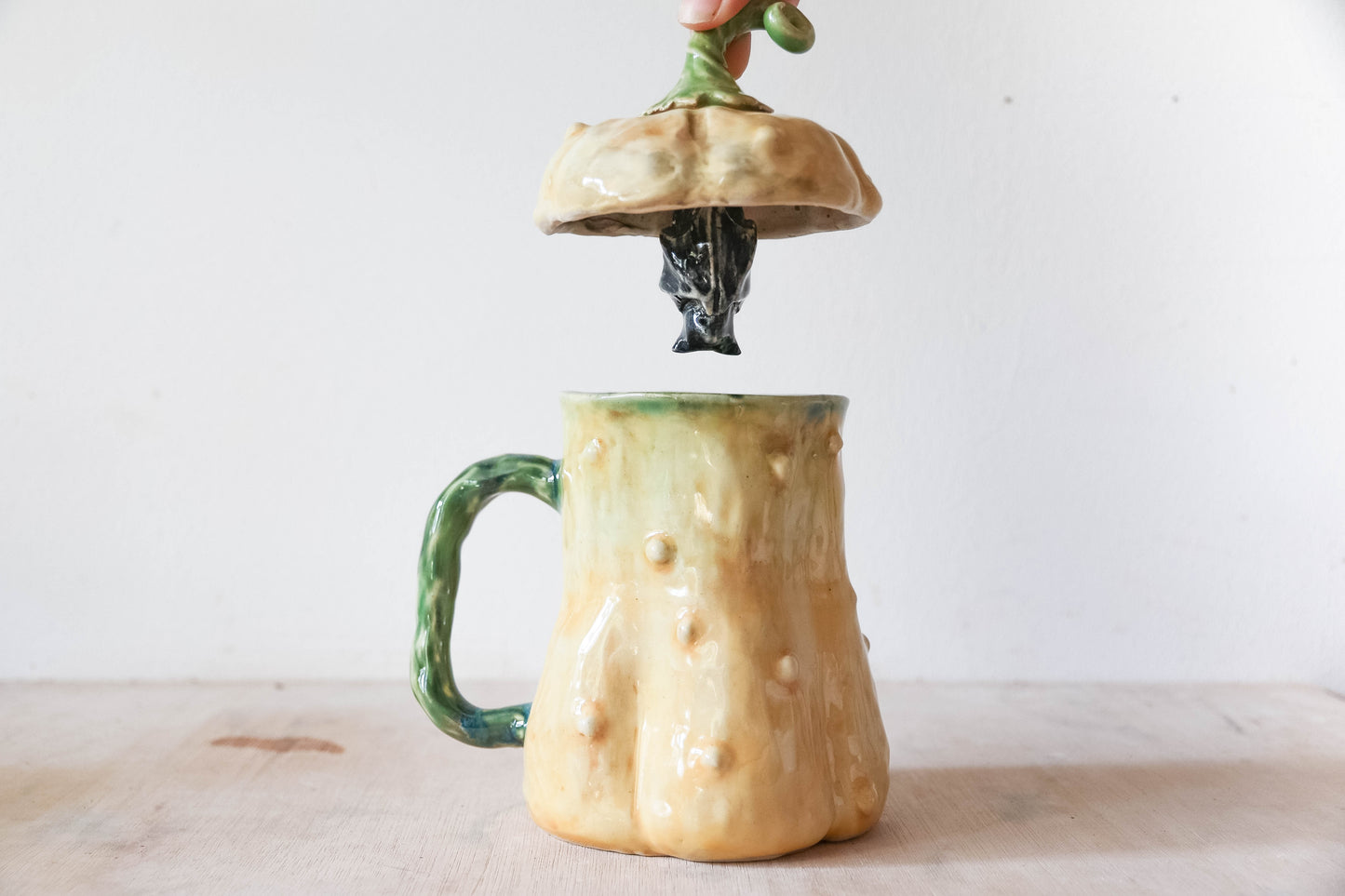 Peekaboo Bat Gourd Stoneware Mug