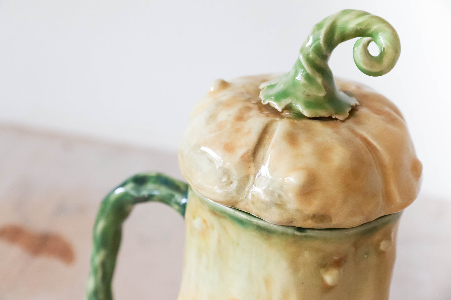 Peekaboo Bat Gourd Stoneware Mug