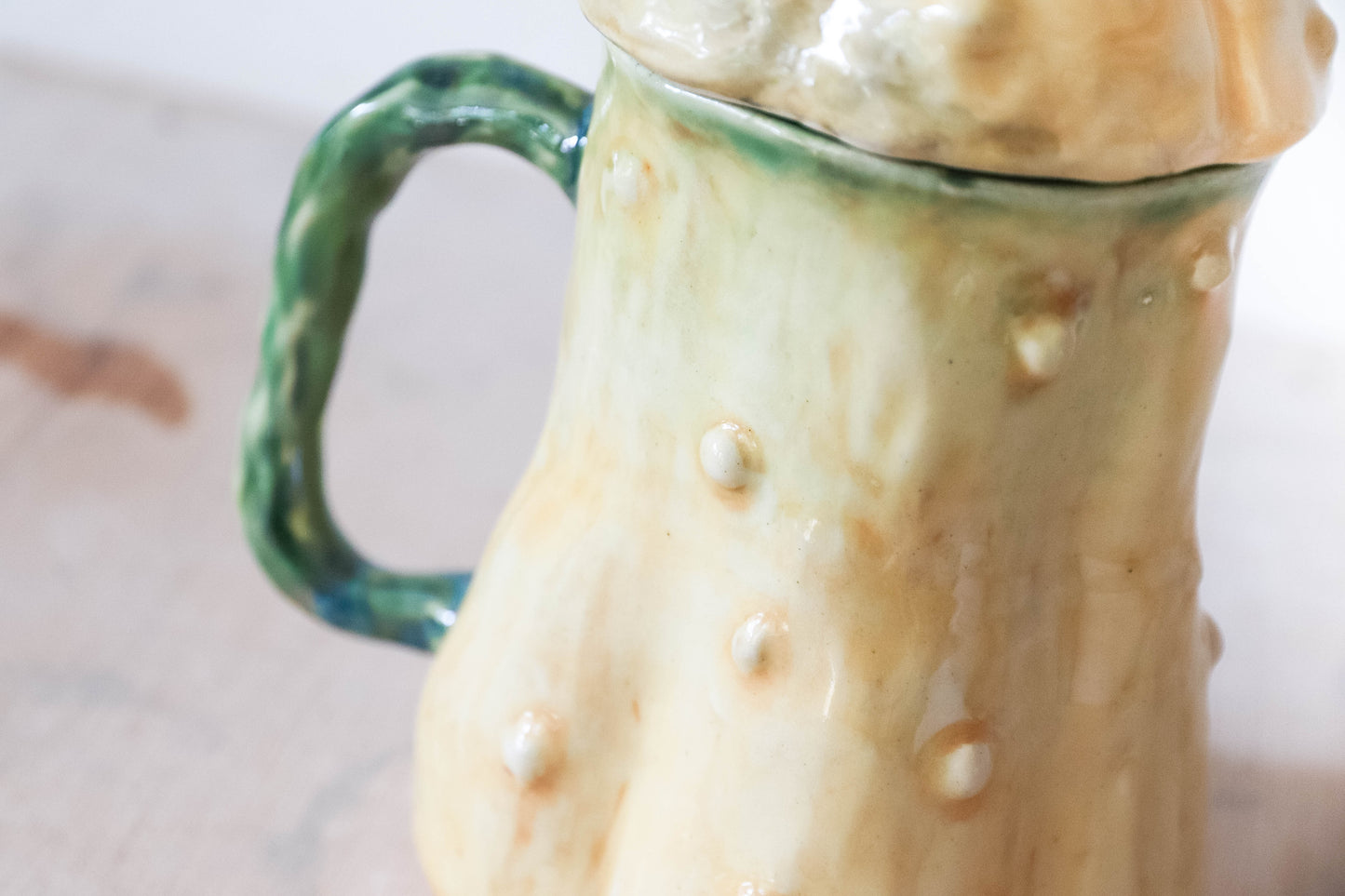 Peekaboo Bat Gourd Stoneware Mug