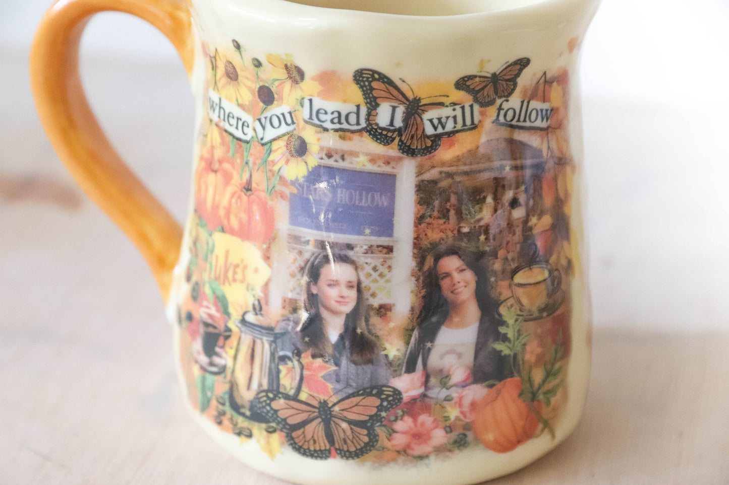 Gilmore Girls Autumn Tulip Mug