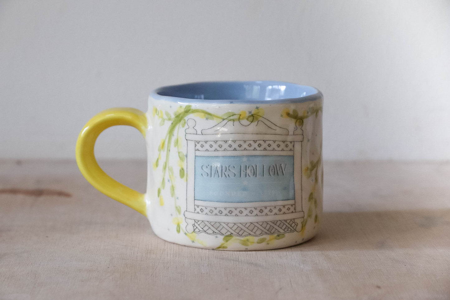 Stars Hollow Mug Medium