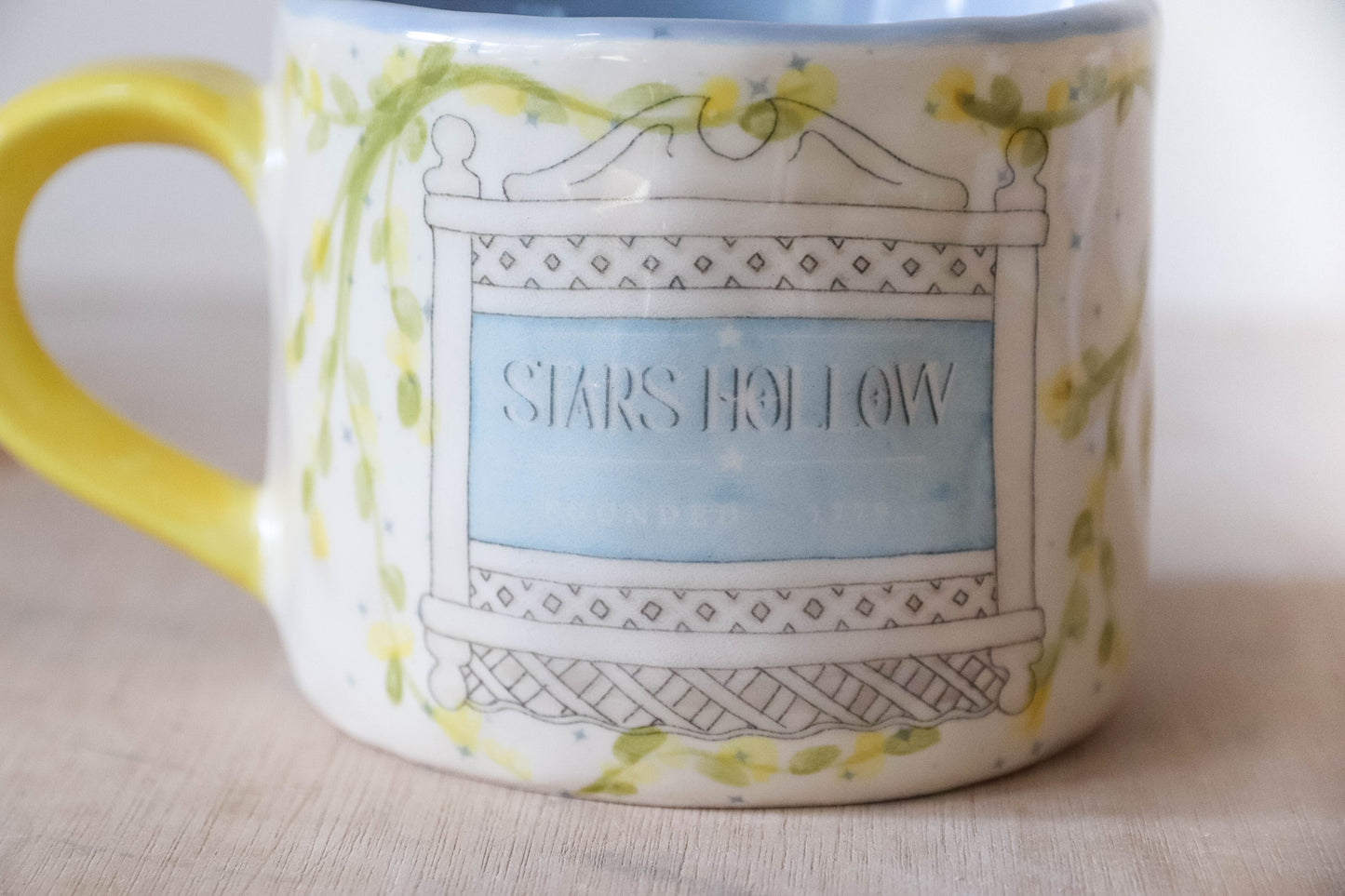 Stars Hollow Mug Medium