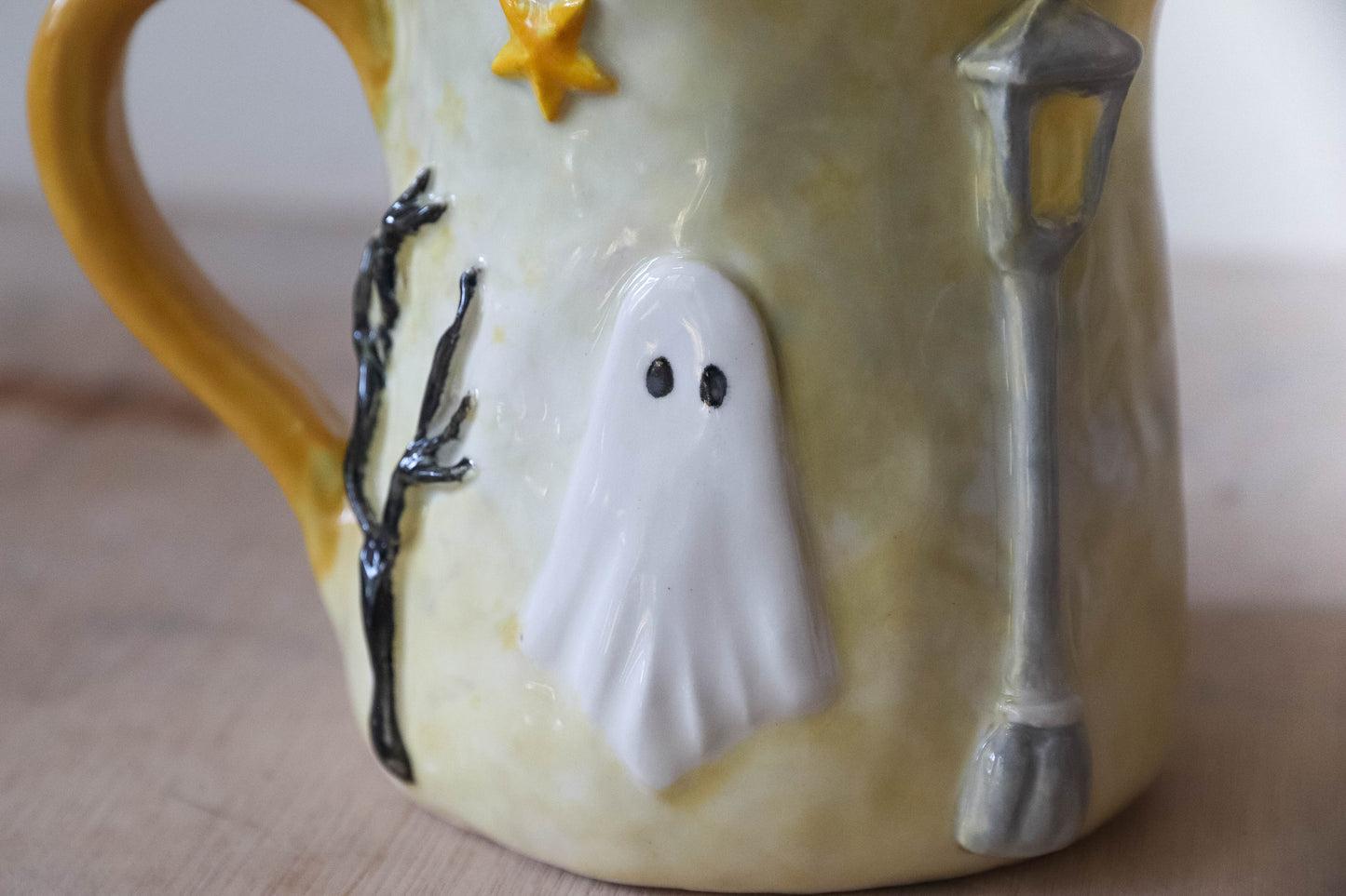 Lamplight Ghost Tulip Mug