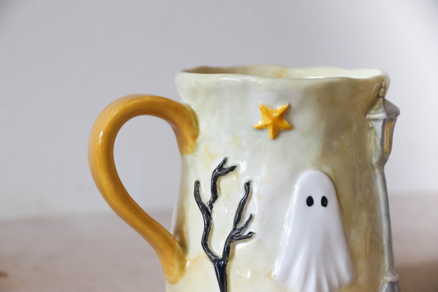 Lamplight Ghost Tulip Mug