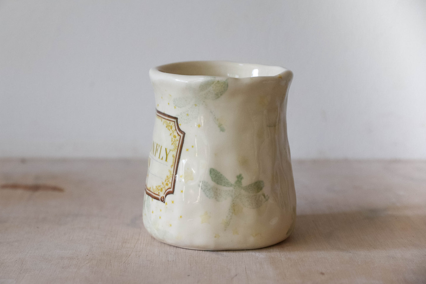 Dragonfly Inn Tulip Mug