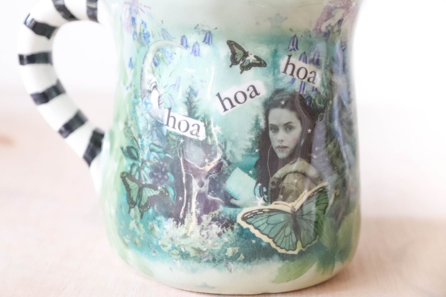 Twilight Hoa Hoa Tulip Mug