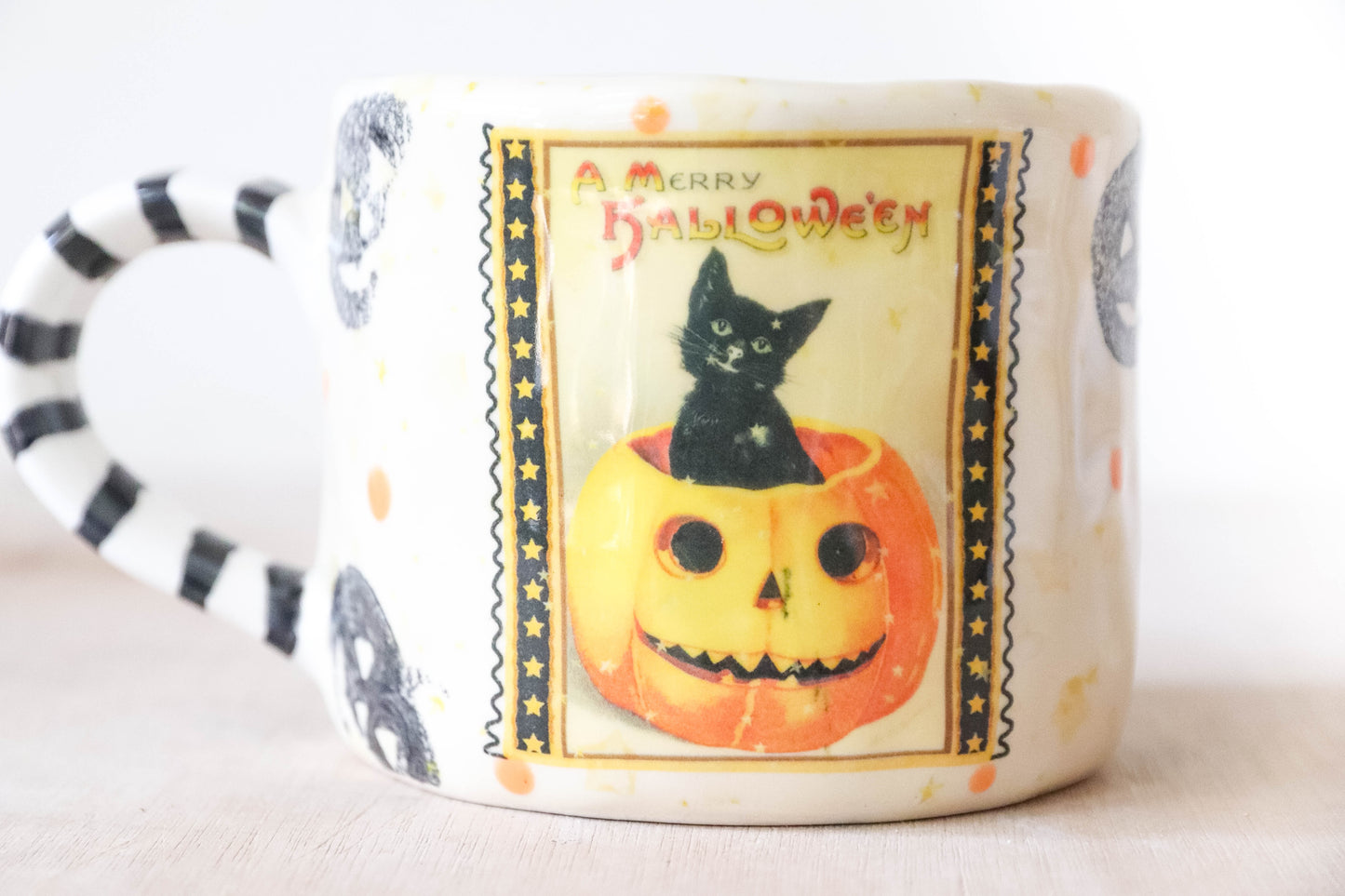 Cat Pumpkin Mug Medium