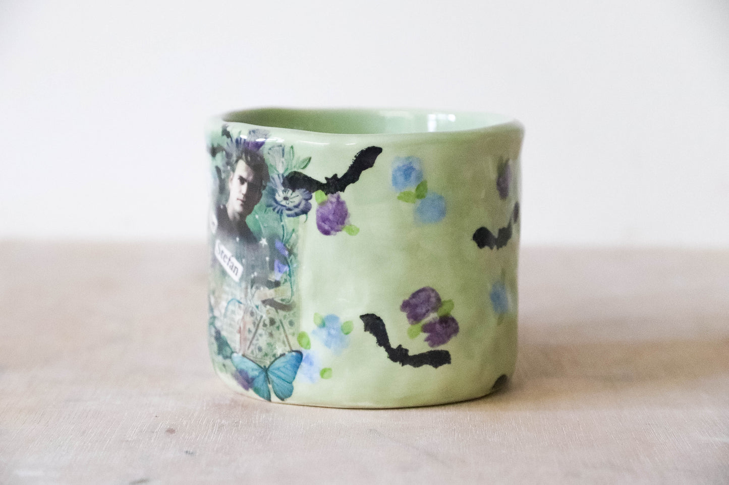 Stefan Green Roses Mug Medium