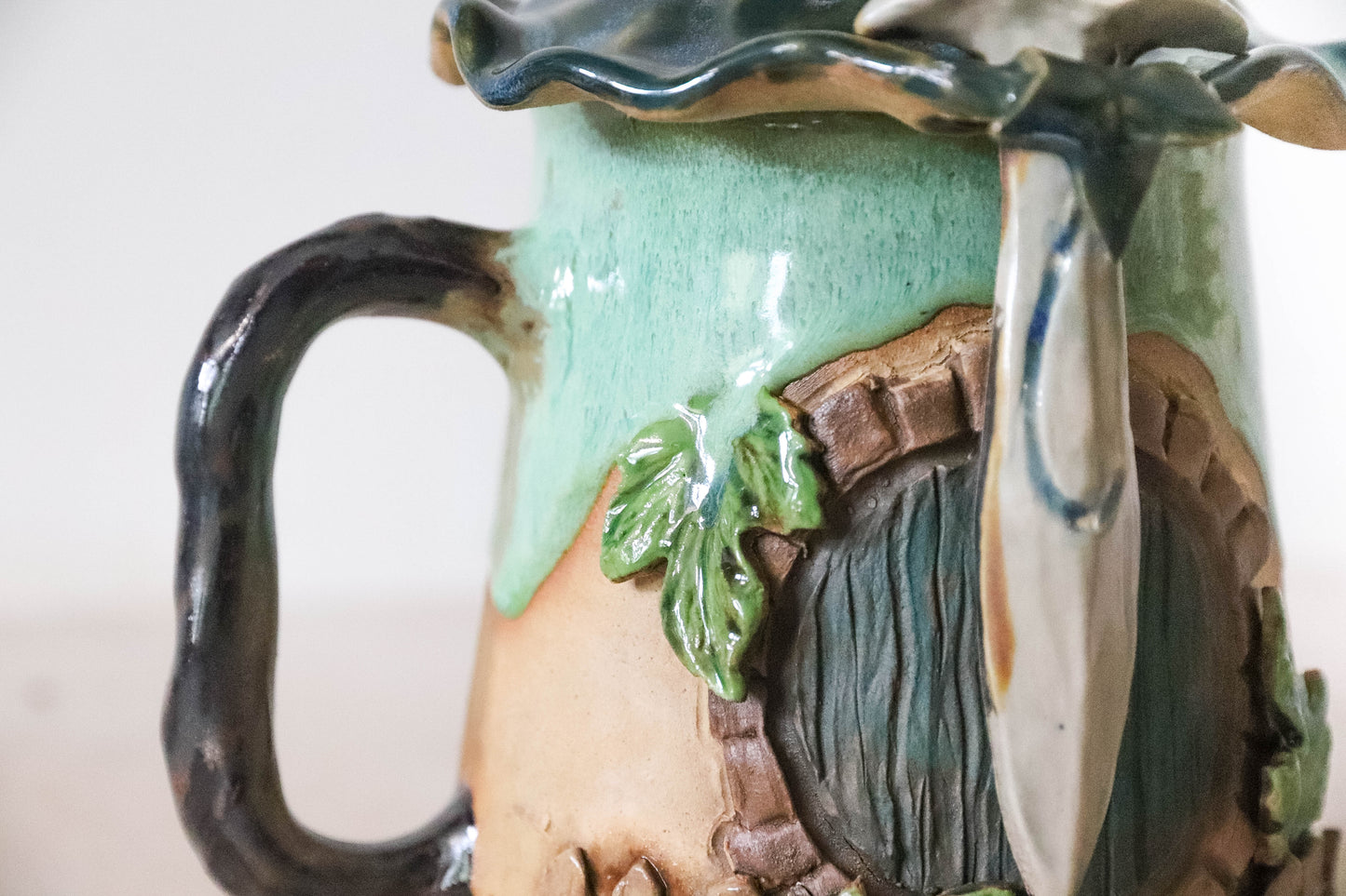 Hobbit Sword Stoneware Pot