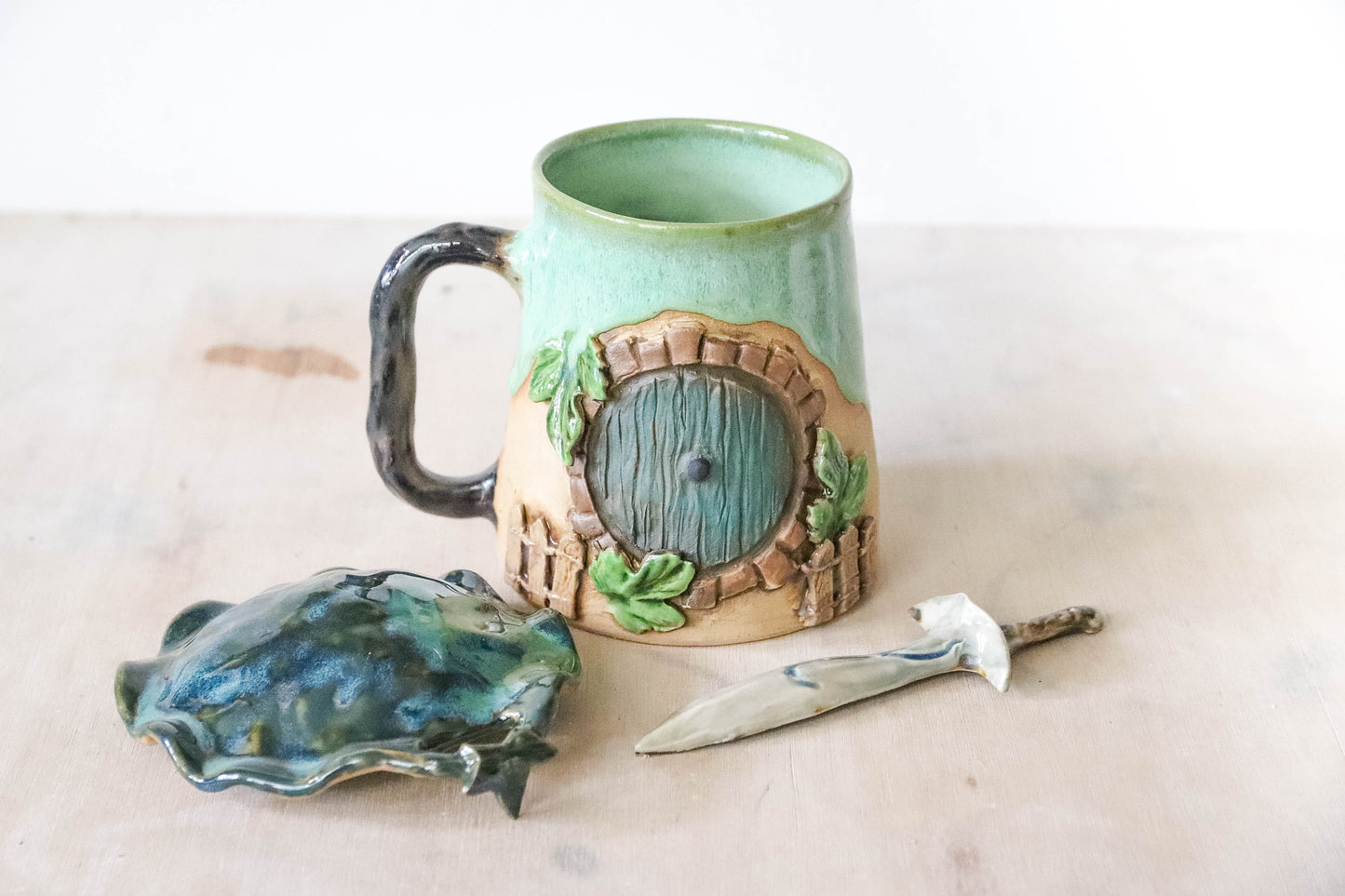 Hobbit Sword Stoneware Pot