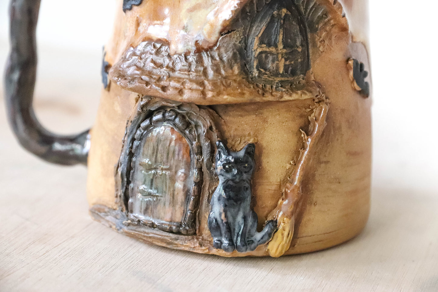 Old Witch House Stoneware Pot