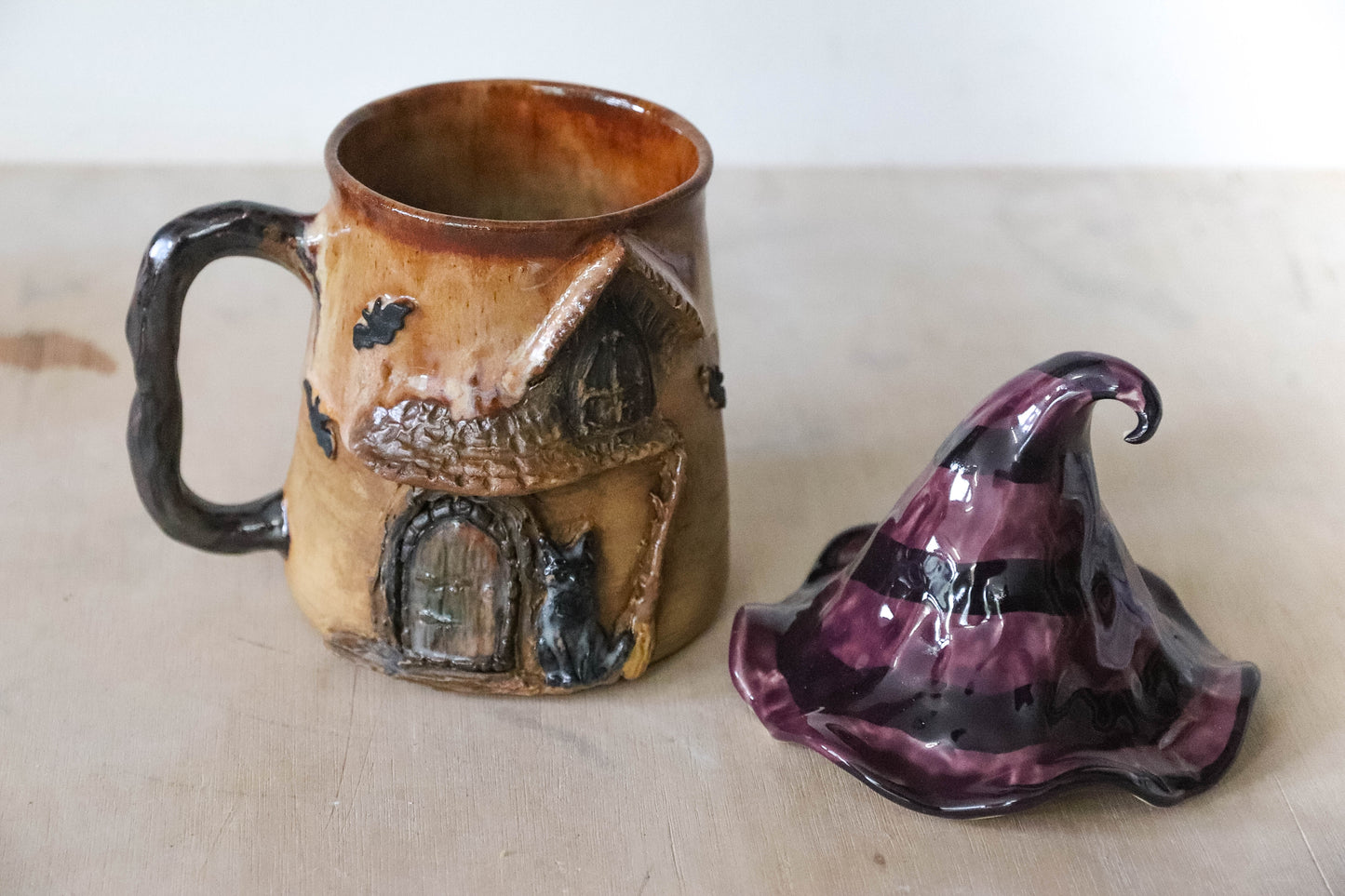 Old Witch House Stoneware Pot