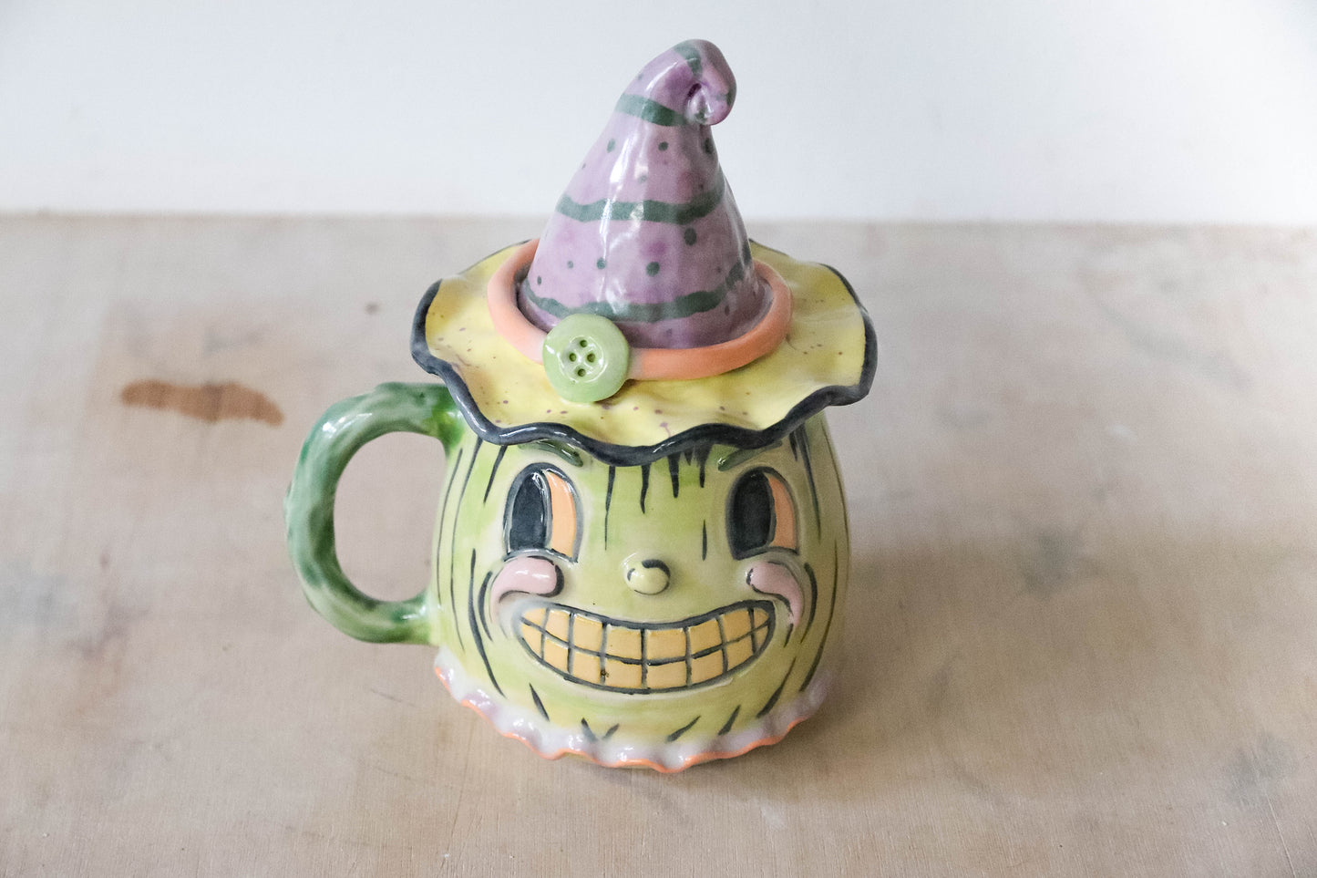Green Pumpkin Head Stoneware Pot