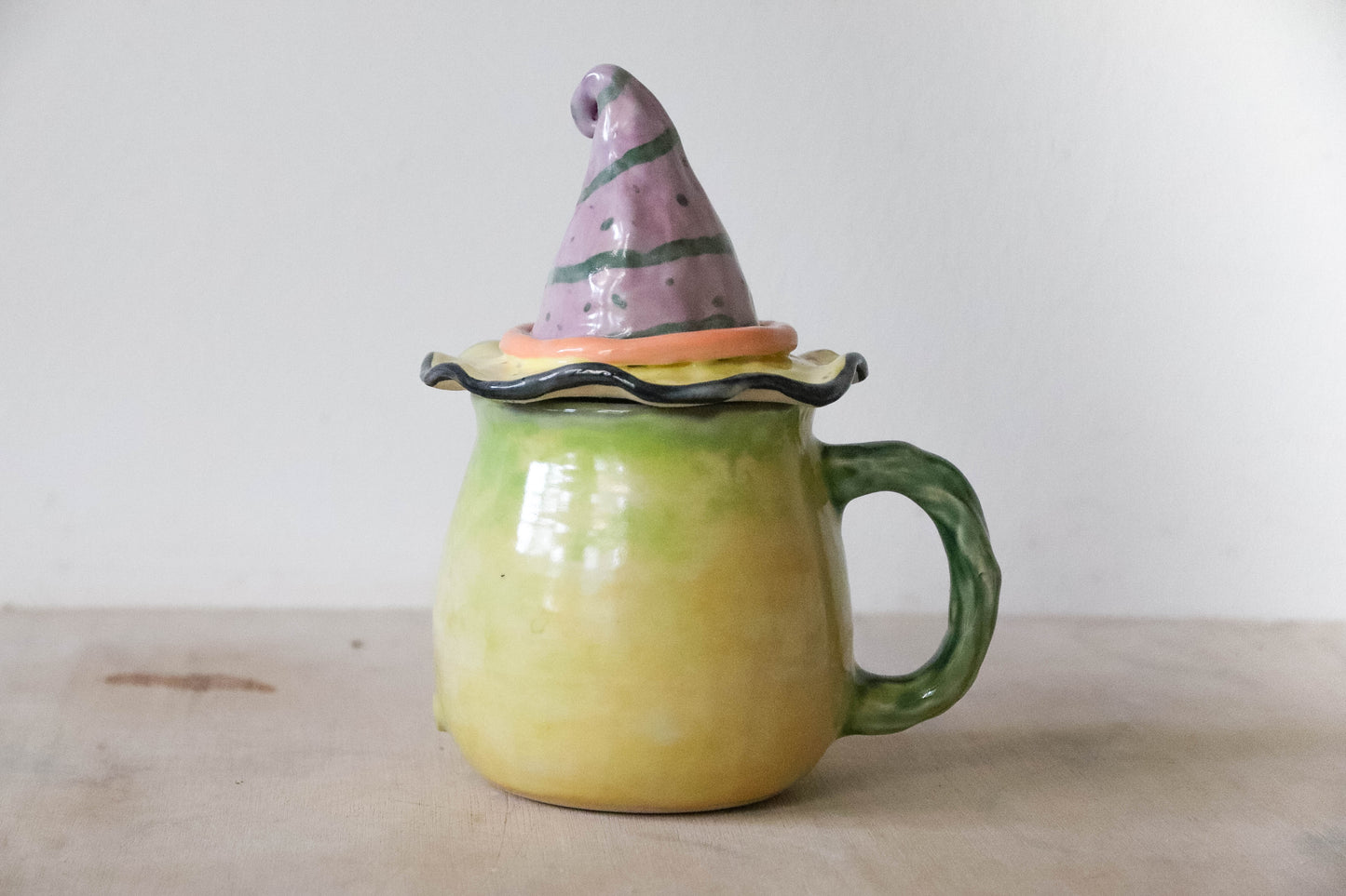 Green Pumpkin Head Stoneware Pot