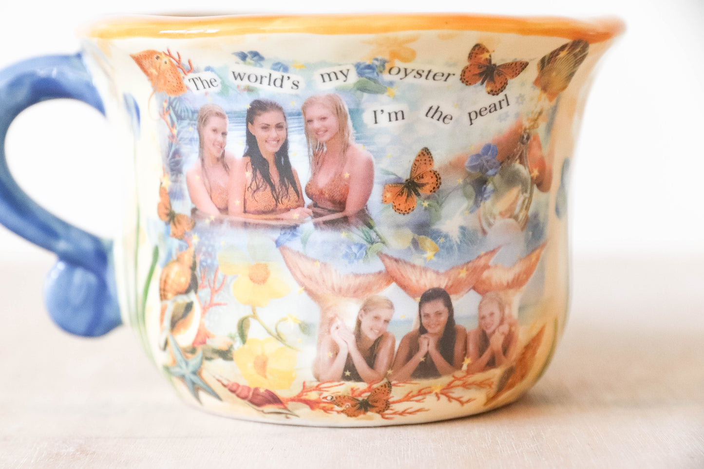 Peekaboo Shell H2O Pearl Mug