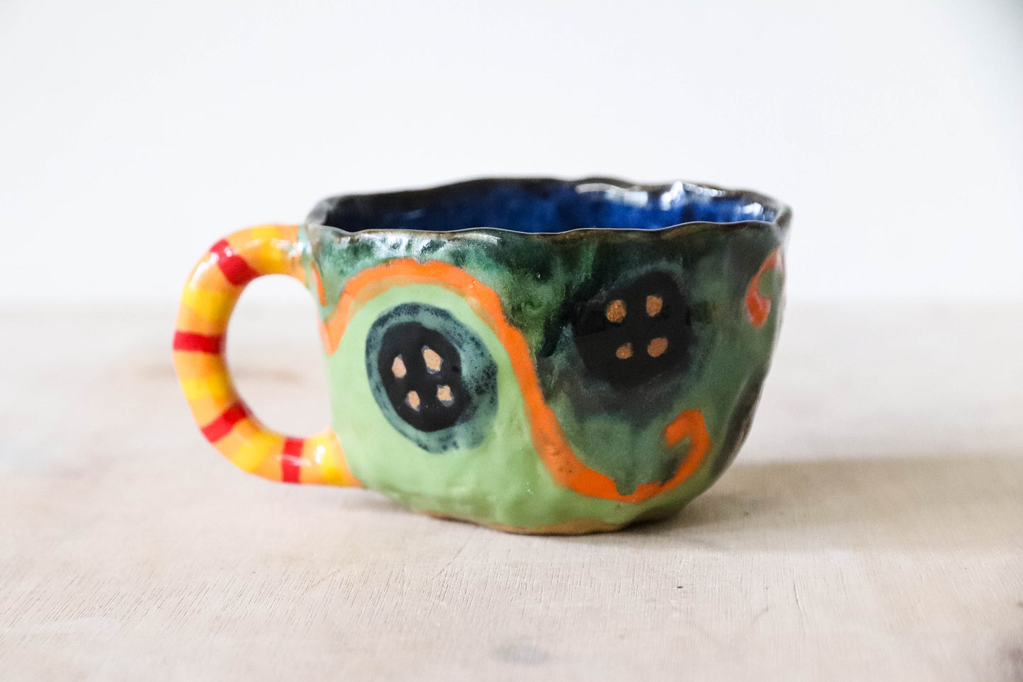 Green Buttons Stoneware Pot