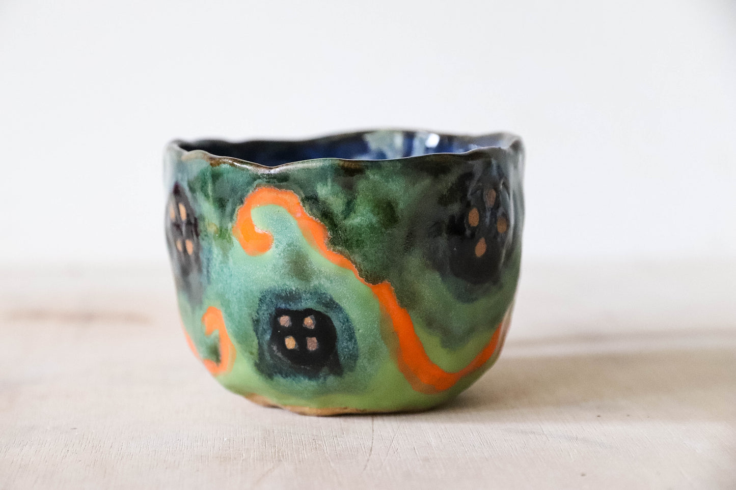 Green Buttons Stoneware Pot