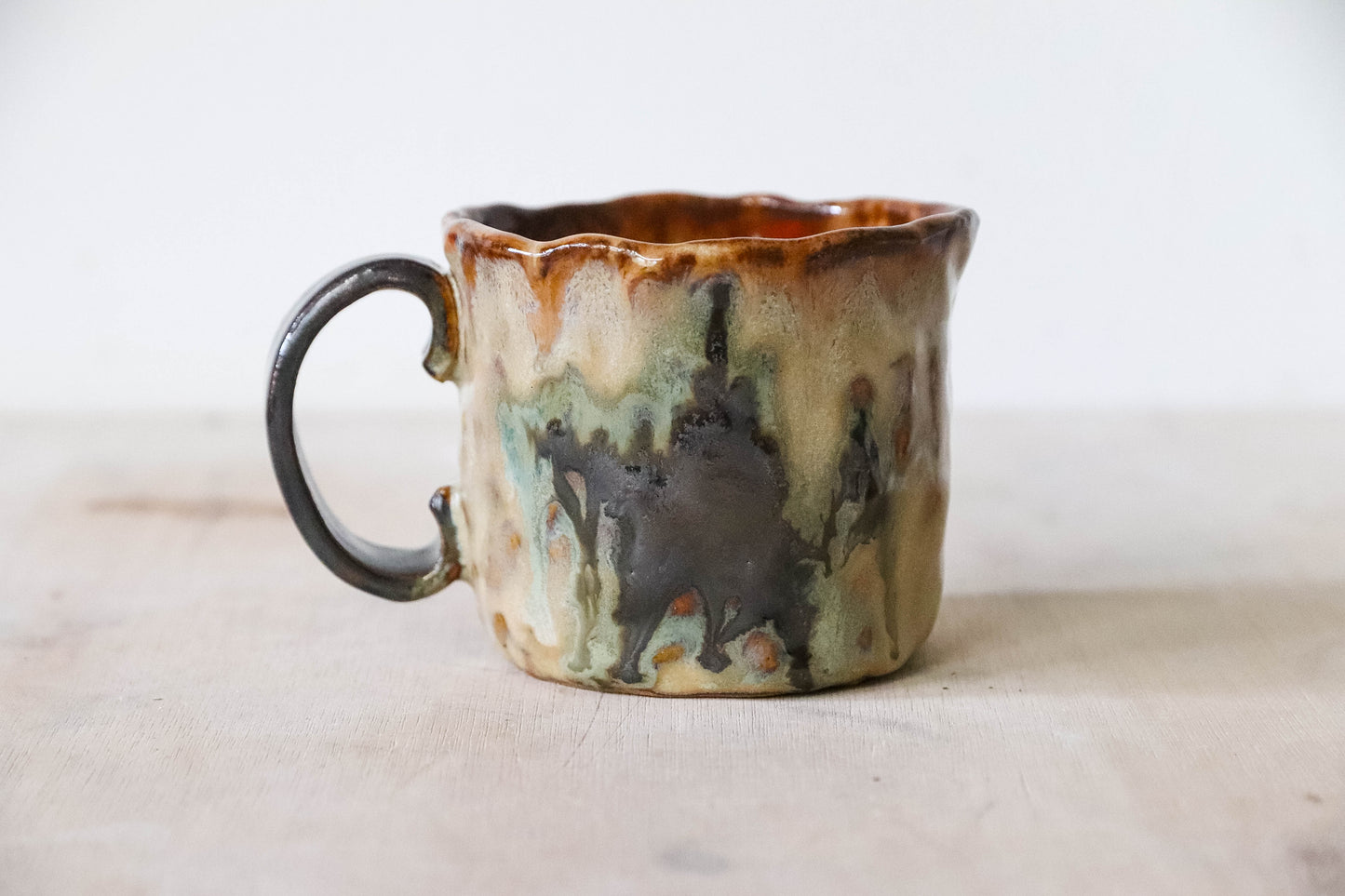 Drippy Star Stoneware Pot