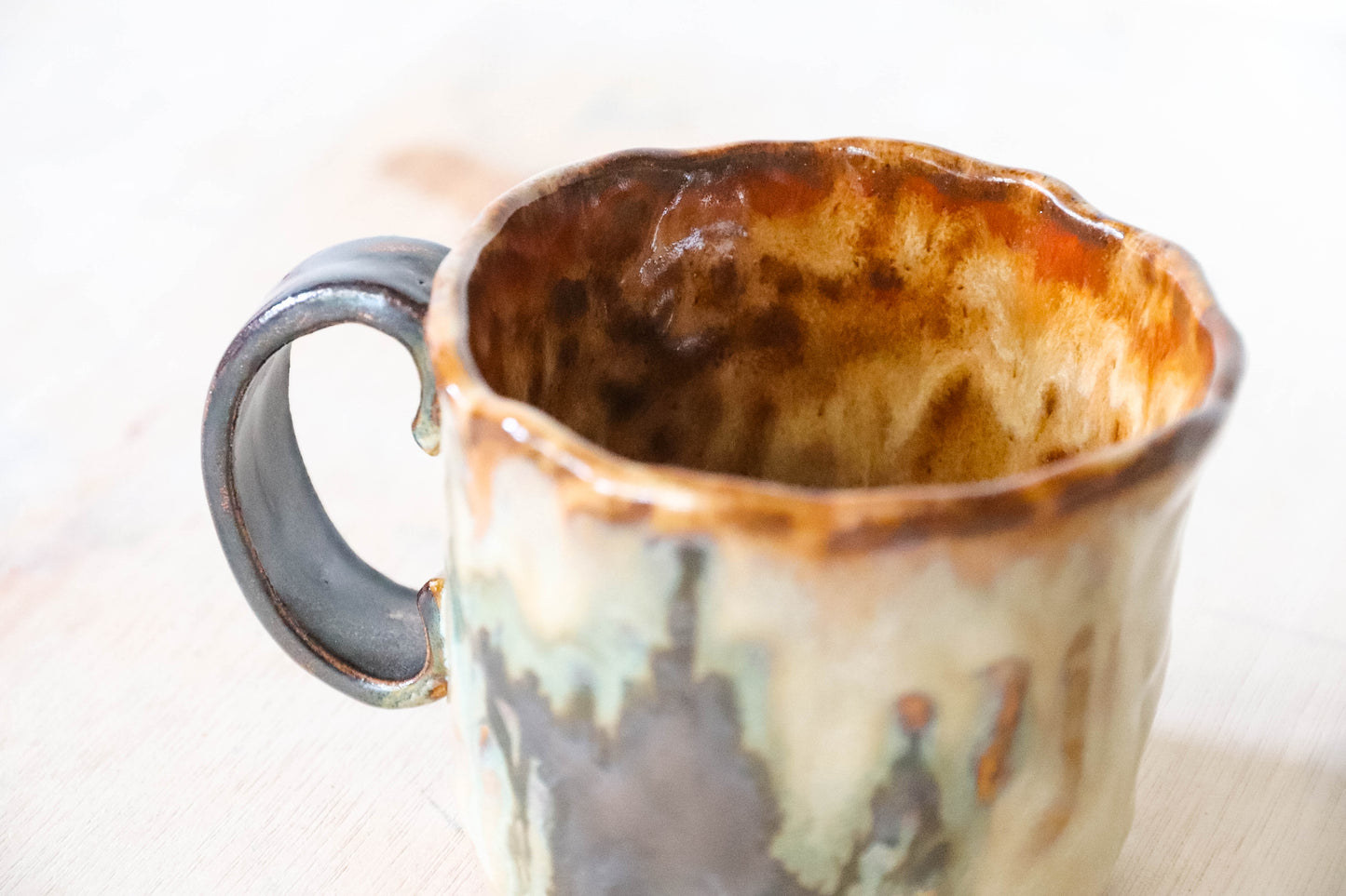 Drippy Star Stoneware Pot