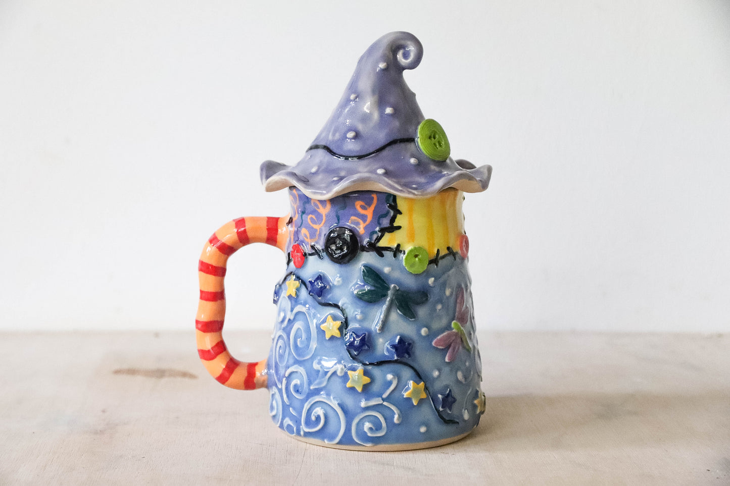 Coraline Stoneware Pot