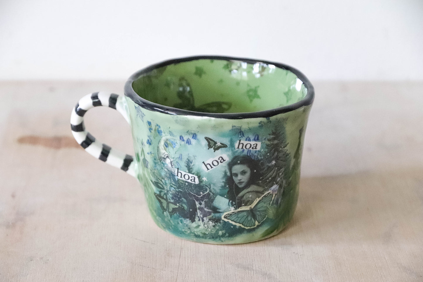 Twilight Hoa Hoa Pot