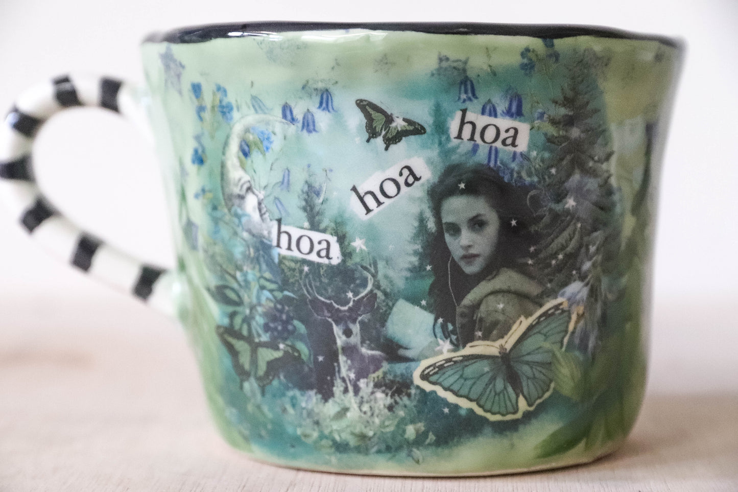 Twilight Hoa Hoa Pot