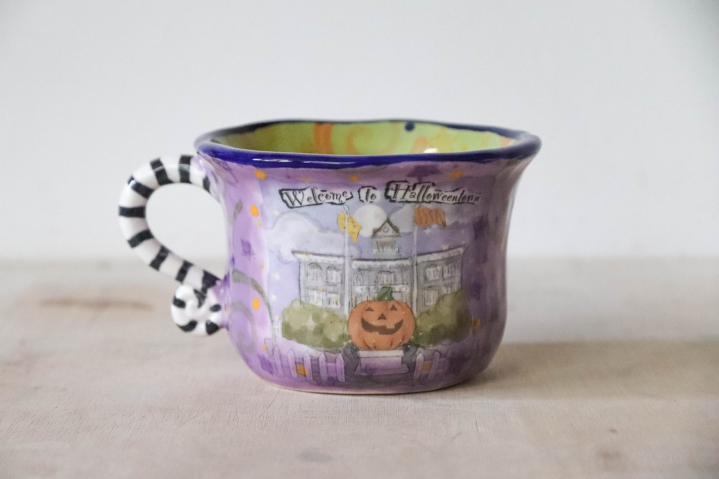 Halloweentown Flared Pot